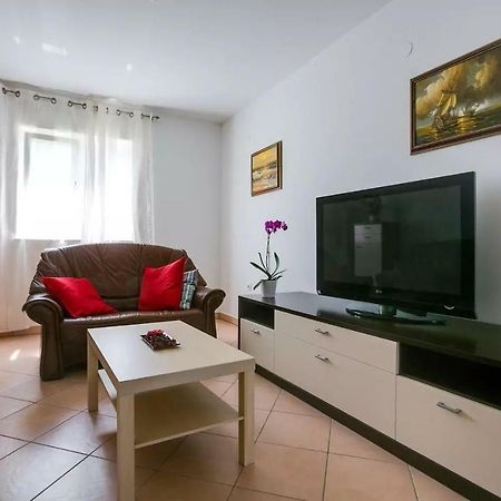 Apartment Vitalia 2+2 ポレッチ エクステリア 写真