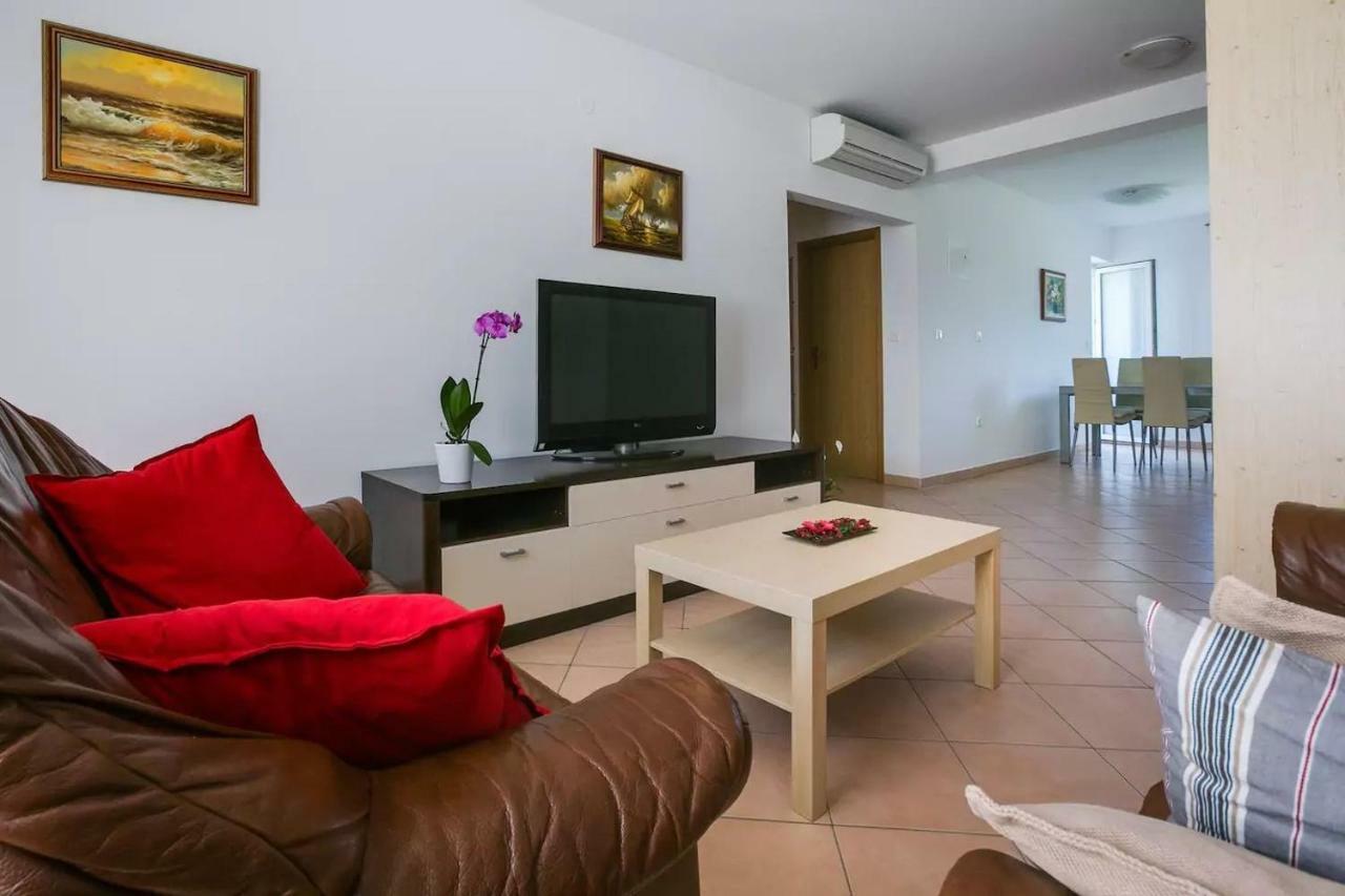 Apartment Vitalia 2+2 ポレッチ エクステリア 写真