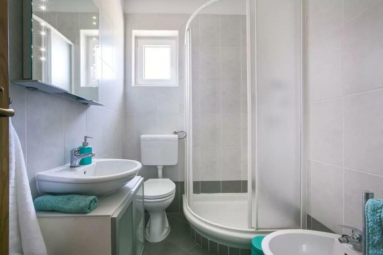 Apartment Vitalia 2+2 ポレッチ エクステリア 写真